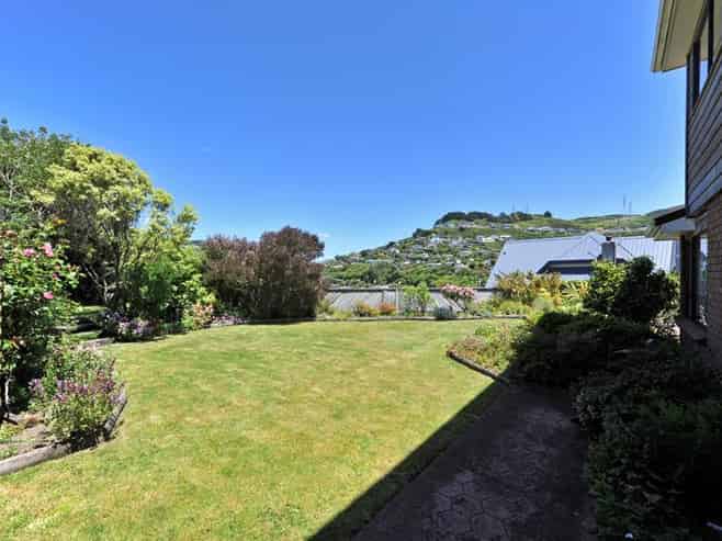 A/67 Thatcher Crescent, Crofton Downs