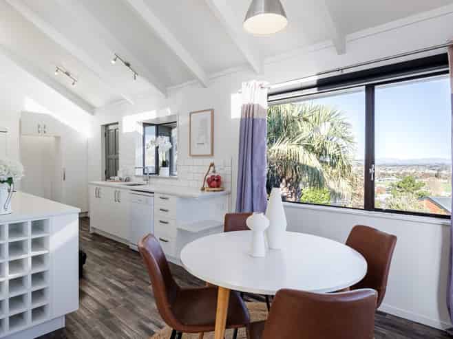 25 Delhi Road, Bluff Hill