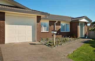 10/15 O'Sullivan Place, Waiuku