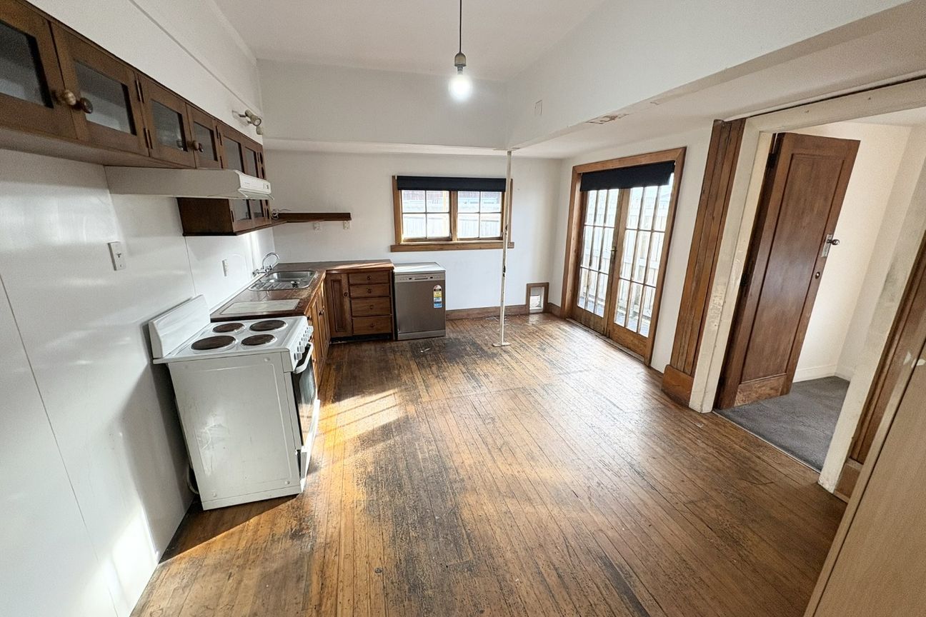 4-Bedroom on the City fringe - Veel