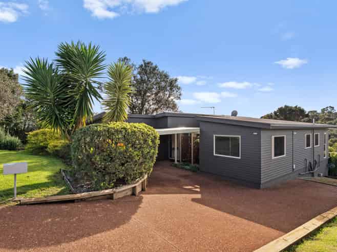 49 Pacific Parade, Surfdale