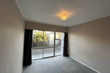 2/15 Ranui Road, Stoke