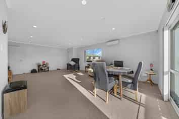 25/8 Village Place, Tuakau