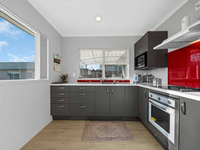25/8 Village Place, Tuakau