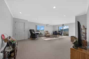 25/8 Village Place, Tuakau