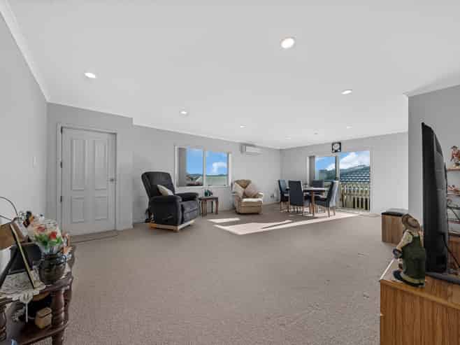 25/8 Village Place, Tuakau