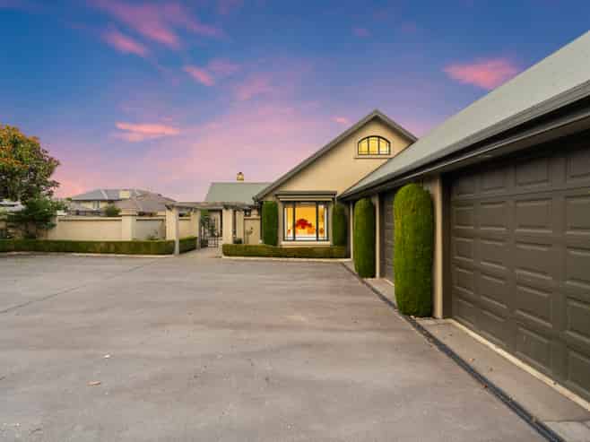 318 Gardiners Road, Harewood