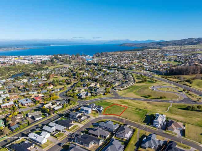 62 Huka Heights Drive, Rangatira Park
