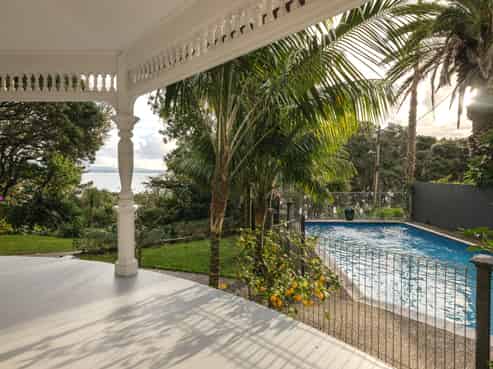 1 Queen Street, Northcote Point