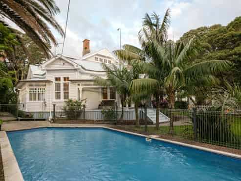 1 Queen Street, Northcote Point