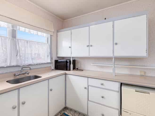8/61 Richmond Street, Petone