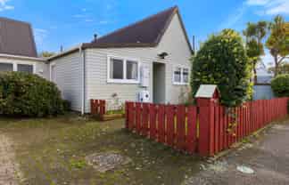 8/61 Richmond Street, Petone