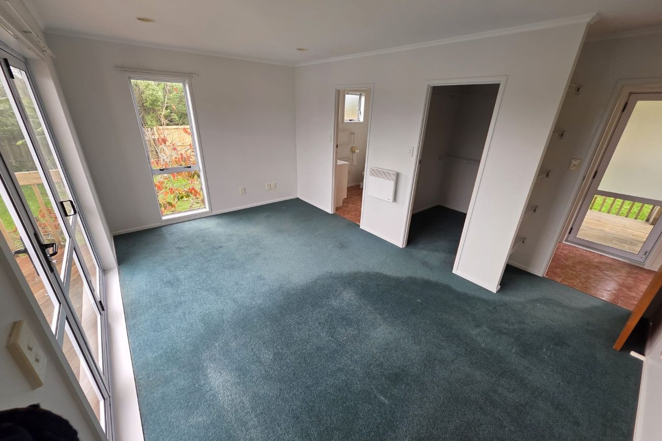Newly Renovated 4 Bedroom Family Home - Ansicht 6