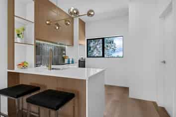 2/22 Cherry Tree Place, Massey