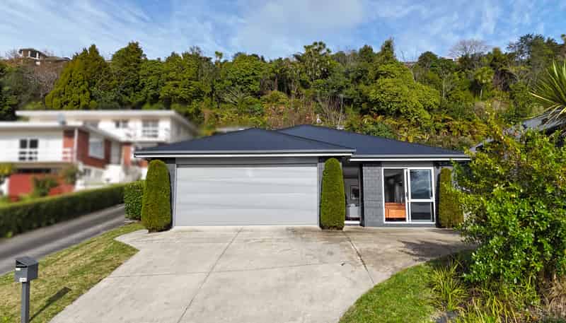 14A Sloane Avenue, Tihiotonga