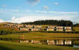 227 The Villas, Windwhistle