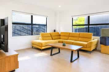 3/11 Comries Road, Chartwell