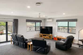 109 Edinburgh Street, Pukekohe