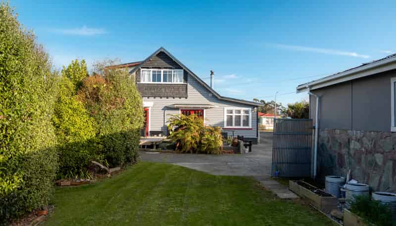 14 Bridge Street, Tuatapere