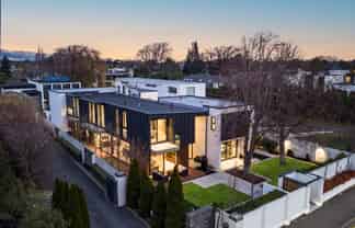 148 Glandovey Road, Strowan