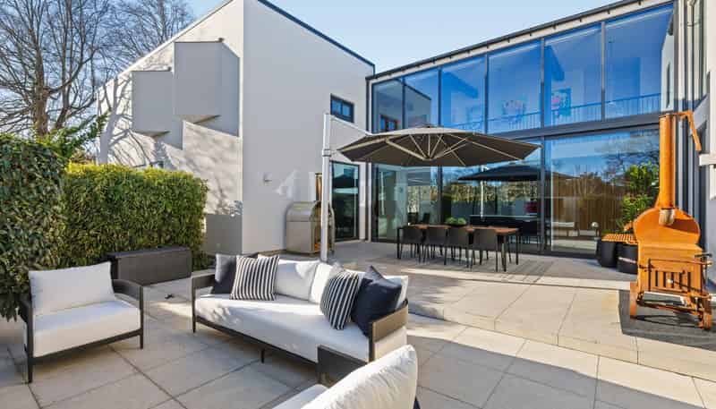 148 Glandovey Road, Strowan