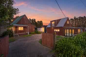 8 Waitoki Road, Waitoki