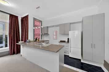 2/309 Montreal Street, Christchurch Central