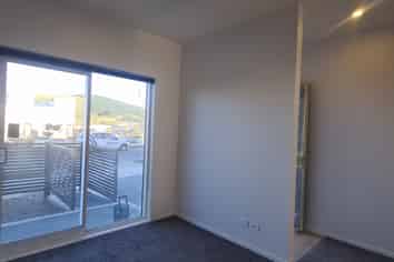 75 Hokioi Drive, Porirua