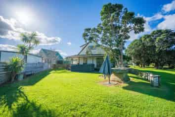 863 Pataua South Road, Pataua South