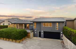 8 Amaril Lane, Flagstaff