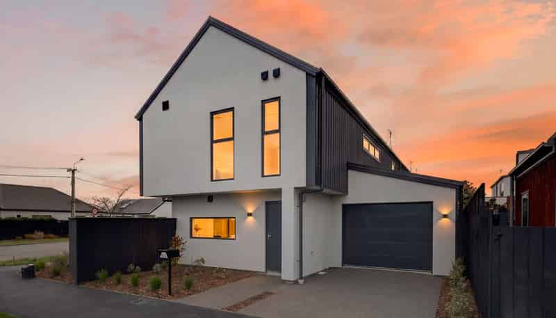 171 Edgeware Road, Saint Albans