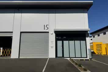 Affordable A-grade in Wiri