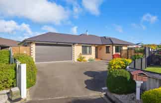 16 Pearson Place, Paraparaumu