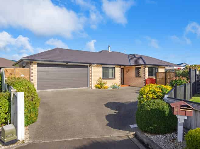 16 Pearson Place, Paraparaumu