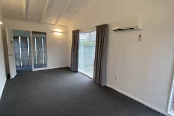 245C Queens Drive, Five Forks and Surrounds