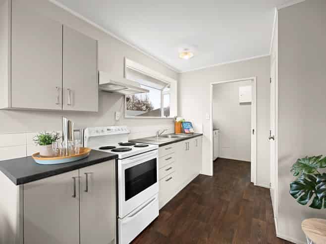 20B Lloyd Drive, Nawton