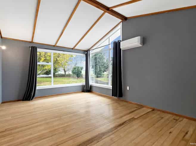 332 Grahams Beach Road, Awhitu