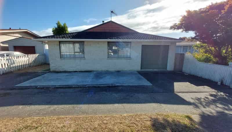 209 Botanical Road, Takaro