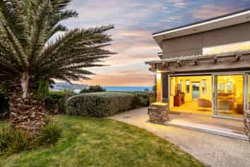 14 Highgrove, Saint Clair