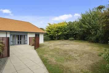 20 Realm Drive, Paraparaumu