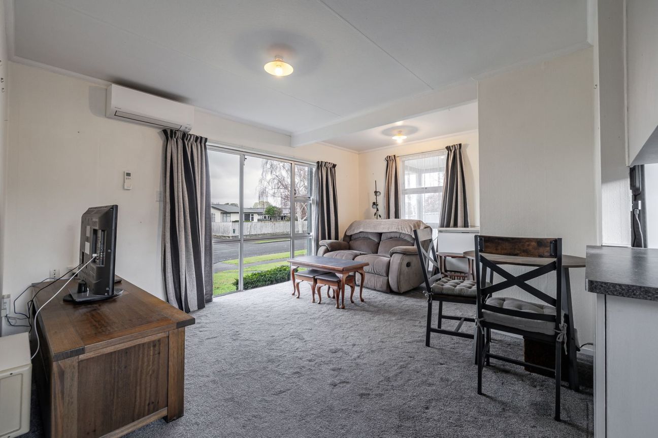 AFFORDABLE, EASY WITH BONUS OPPORTUNITY - Widok 6