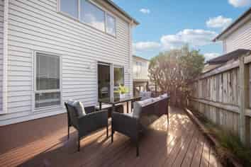 14 Sibling Court, Millwater