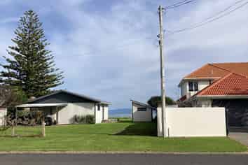 22 Seaview Avenue, Te Puru