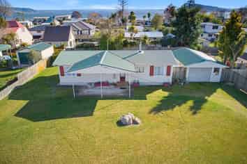 6 Wyndham Road, Hannahs Bay