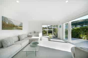 5 Farnworth Terrace, Churton Park