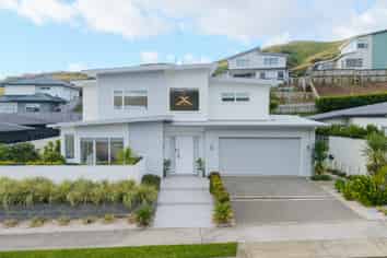 5 Farnworth Terrace, Churton Park
