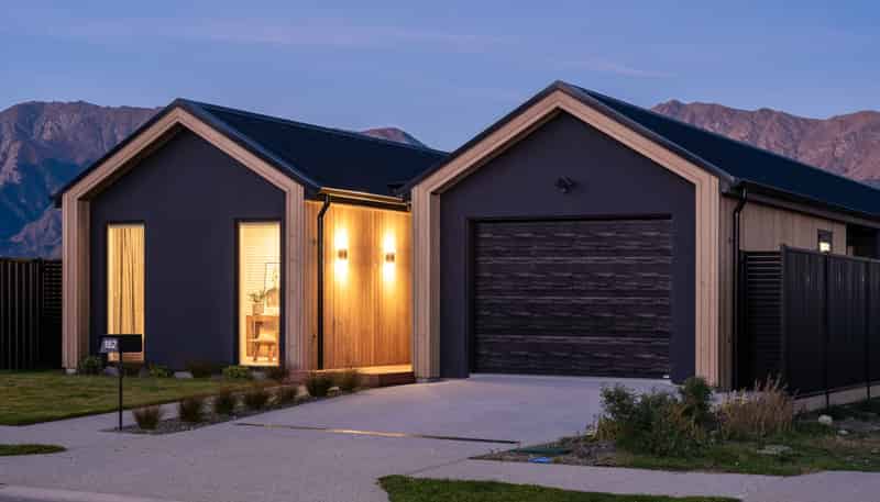 182 Burdon Loop, Lake Hawea