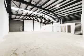 Flexible Otahuhu Industrial | 413m2 - 749m2 + Yard