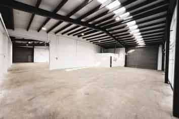 Flexible Otahuhu Industrial | 413m2 - 749m2 + Yard