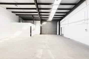 Flexible Otahuhu Industrial | 413m2 - 749m2 + Yard